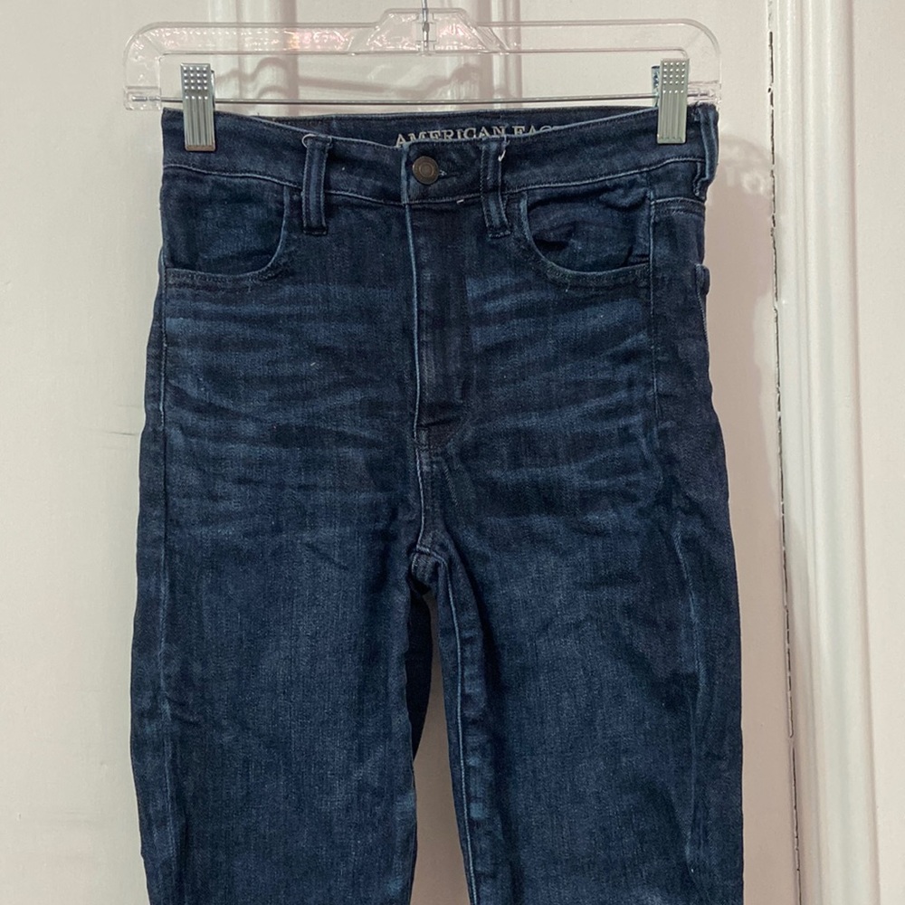 dark blue jeans